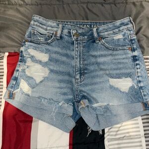 American Eagle Jean Mom Short